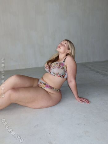 Leaked Izzy nicholls private photo viral onlyfans