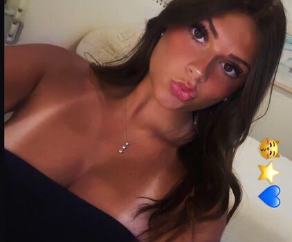 Leaked Izzy tuchman private photo viral onlyfans