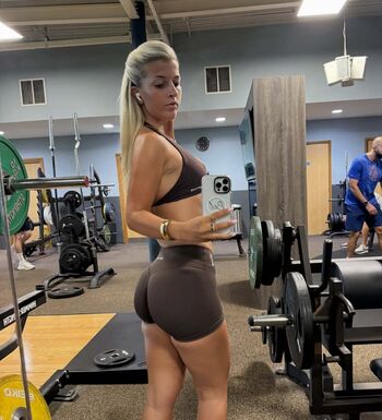 IzzyTaffs