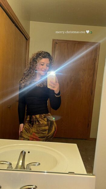Leaked Jacindatravels private photo viral onlyfans