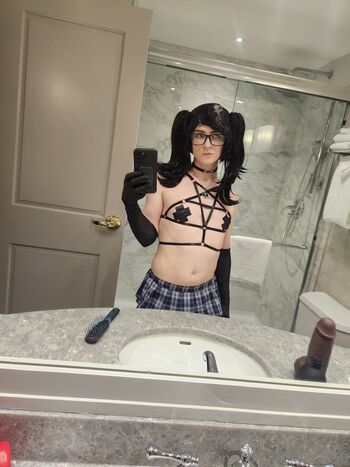 Jackie12358