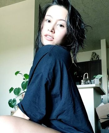 jackiee_elana_chan