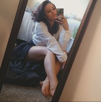 jackiee_elana_chan