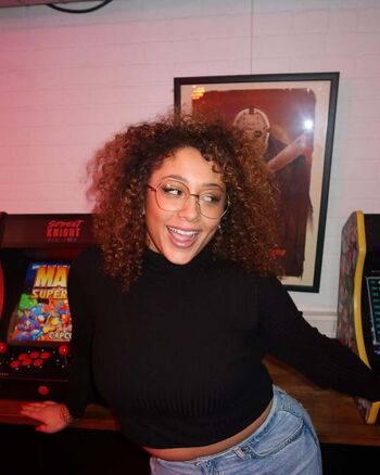 Leaked Jade yourbestiee page private photo viral onlyfans