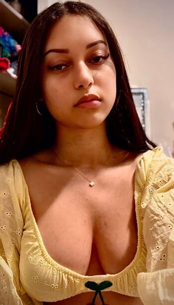 Leaked Jadeli rosa  page private photo viral onlyfans