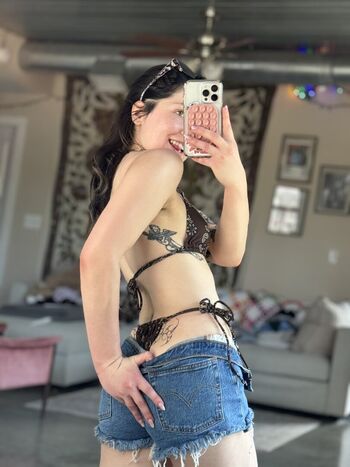 Leaked Jaelaray private photo viral onlyfans