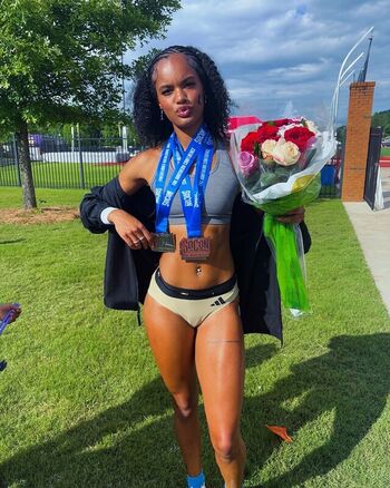 Jakayla Campbell