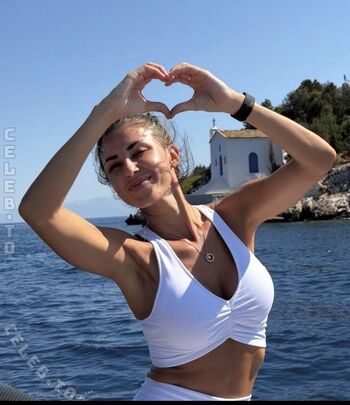 Leaked Jana azizi private photo viral onlyfans