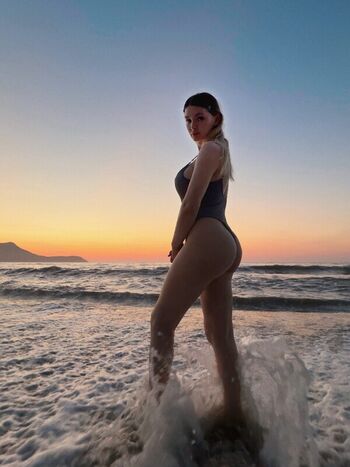 Leaked Jane wild page private photo viral onlyfans