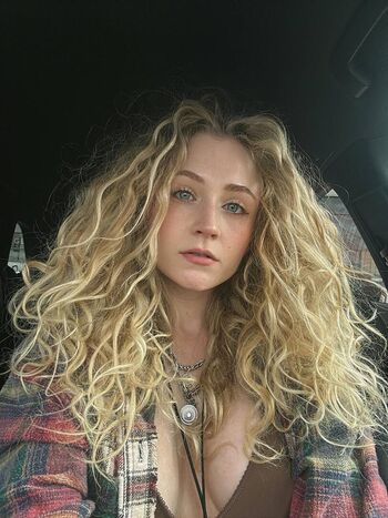 Leaked Janet devlin private photo viral onlyfans