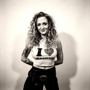 Leaked Janet devlin private photo viral onlyfans