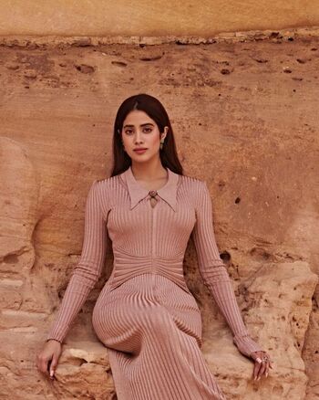 Leaked Janhvikapoor private photo viral onlyfans