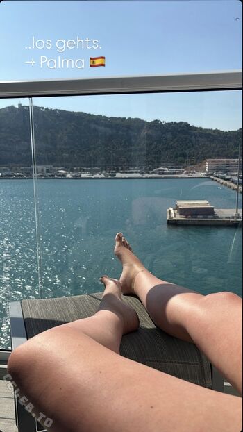 Leaked Janinavoo private photo viral onlyfans