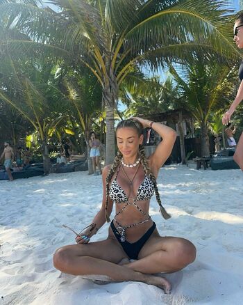 Leaked Janine wiggert page private photo viral onlyfans