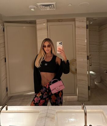 Leaked Janine wiggert page private photo viral onlyfans