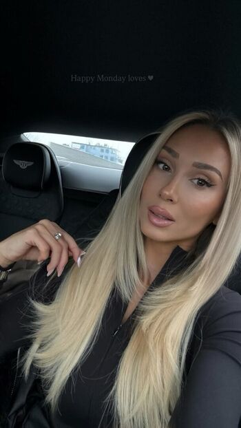 Leaked Janine wiggert private photo viral onlyfans