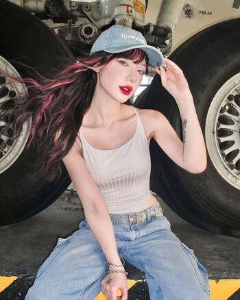 Leaked Jannine weigel private photo viral onlyfans