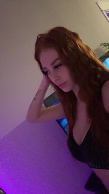 Leaked Nackt in russland/ private photo viral onlyfans