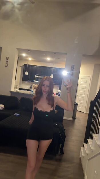 Leaked Toochi kash / private photo viral onlyfans