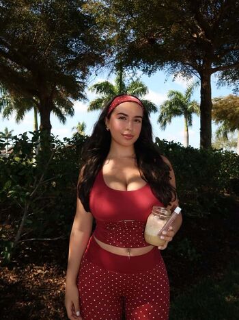 Jasmin Glover