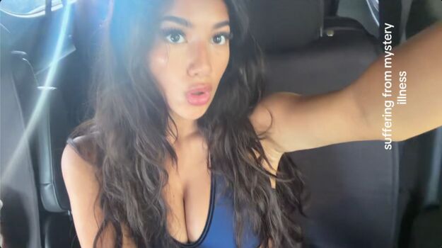 jasmine_lillyyyy