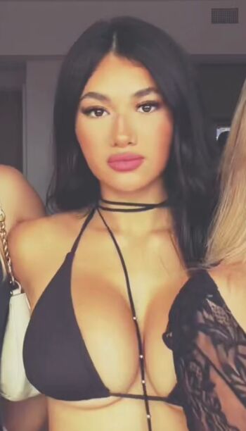 jasmine_lillyyyy