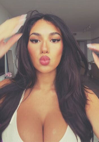 Leaked Jasmine lillyyyy private photo viral onlyfans