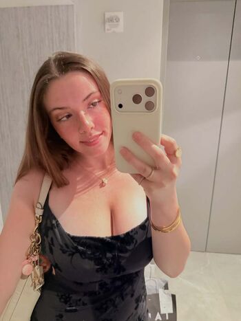 Leaked Jazmine singing private photo viral onlyfans
