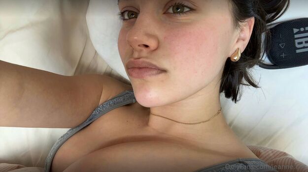 Leaked Jeanne clrc private photo viral onlyfans