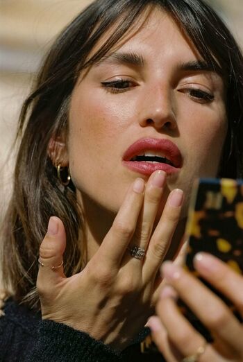 Jeanne Damas