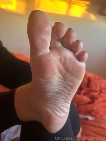 Leaked Jemsbigfeet private photo viral onlyfans