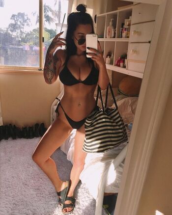 Leaked Jen suluka private photo viral onlyfans