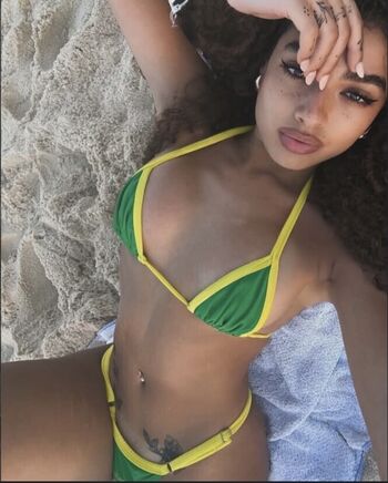 Leaked Kaila yu/ private photo viral onlyfans