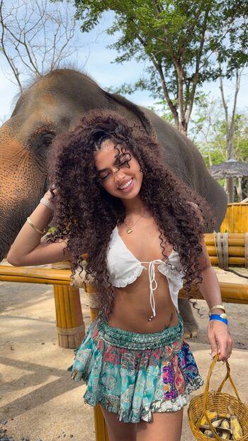 Leaked Green girl/ private photo viral onlyfans