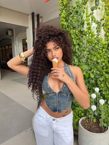 Leaked Ally hrng/ private photo viral onlyfans