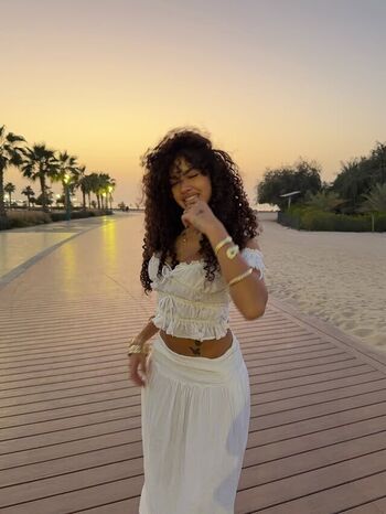 Leaked Lainey/ private photo viral onlyfans