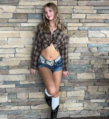 Leaked Jennashaw private photo viral onlyfans