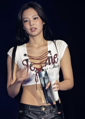 Jennie | BLΛƆKPIИK