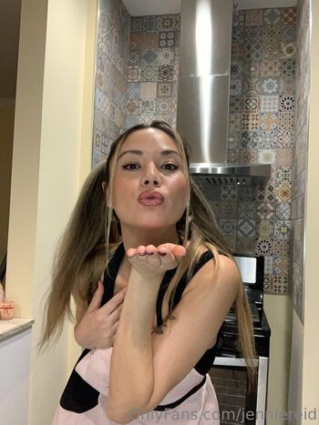 Leaked Jenniereid private photo viral onlyfans