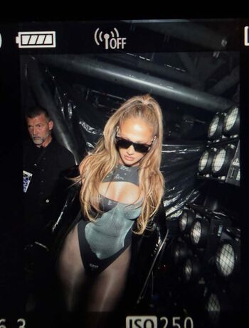 Leaked Jennifer lopez private photo viral onlyfans