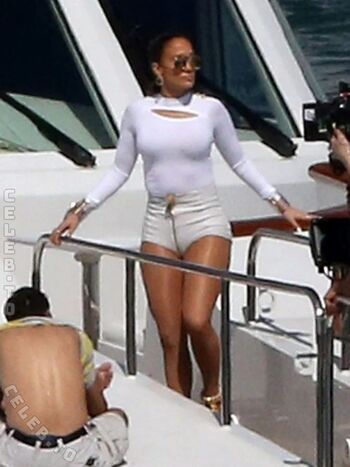 Jennifer Lopez