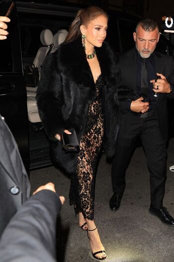 Leaked Jennifer lopez private photo viral onlyfans