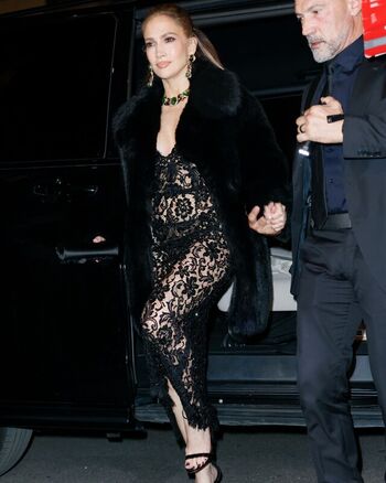 Leaked Jennifer lopez private photo viral onlyfans