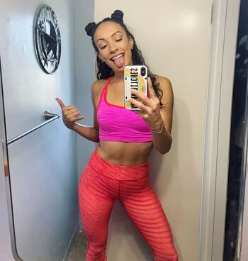 Leaked Jenniferharrisonshow private photo viral onlyfans