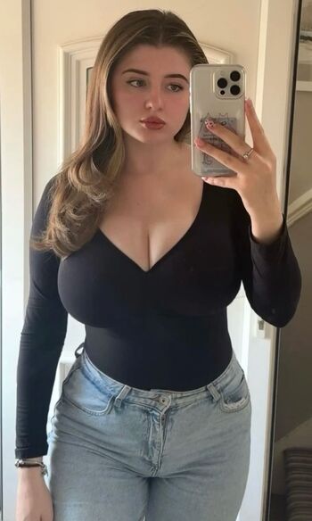 Leaked Jessica andrewss private photo viral onlyfans