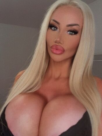 Leaked Jessica doll london private photo viral onlyfans