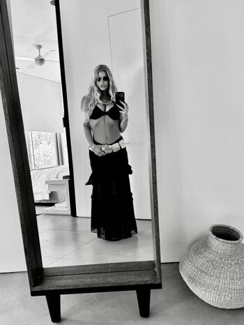 Jessica Simpson