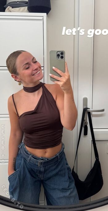 Leaked Jil eileen fngeling page private photo viral onlyfans