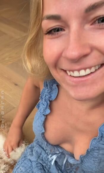 Leaked Jil eileen fngeling page private photo viral onlyfans