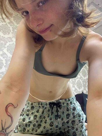 Leaked Jinatscrious private photo viral onlyfans